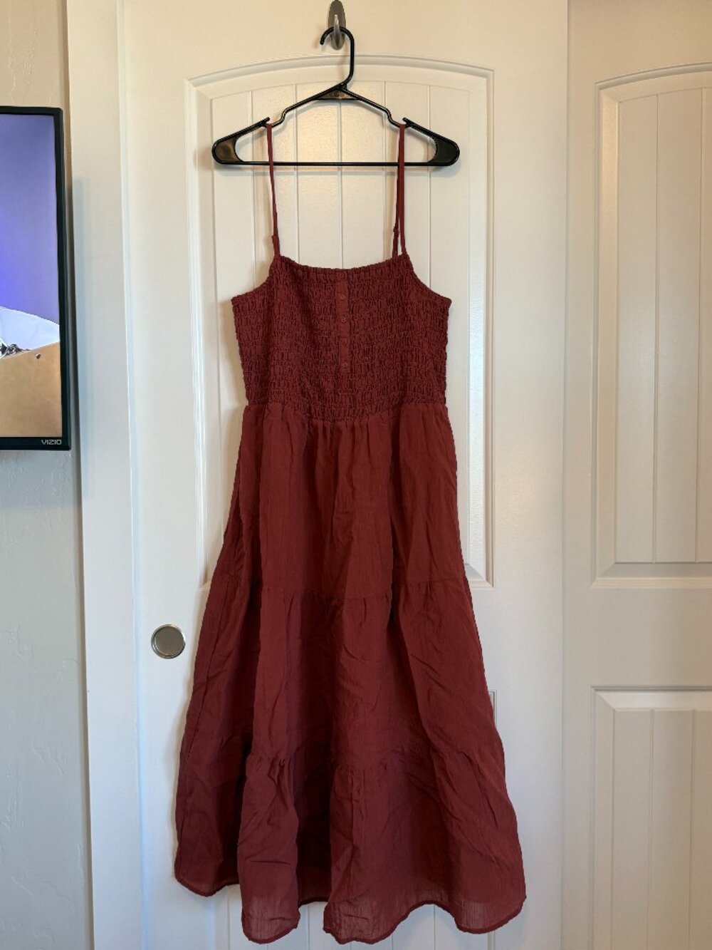 Universal Thread rust red smocked midi dress. Size XL